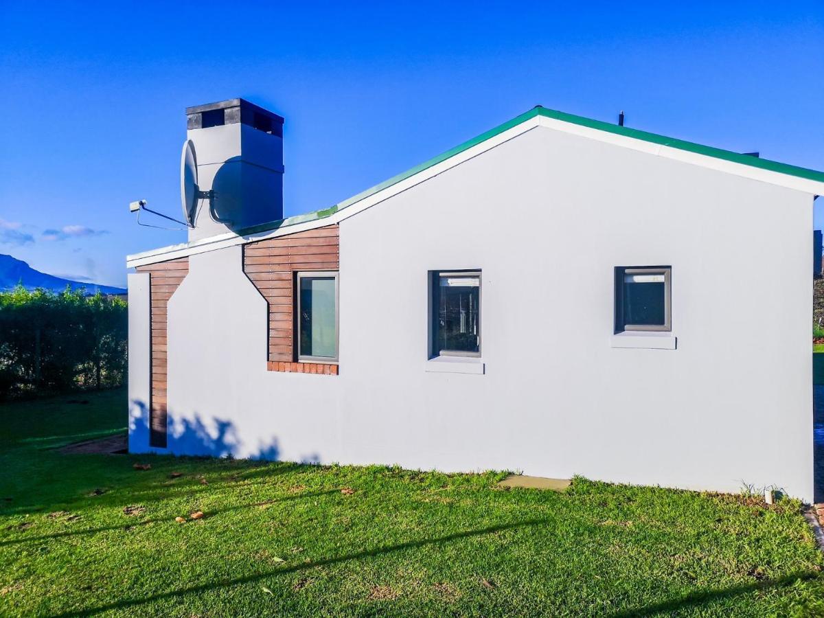 401 Rozendal Cottages Stellenbosch Bagian luar foto